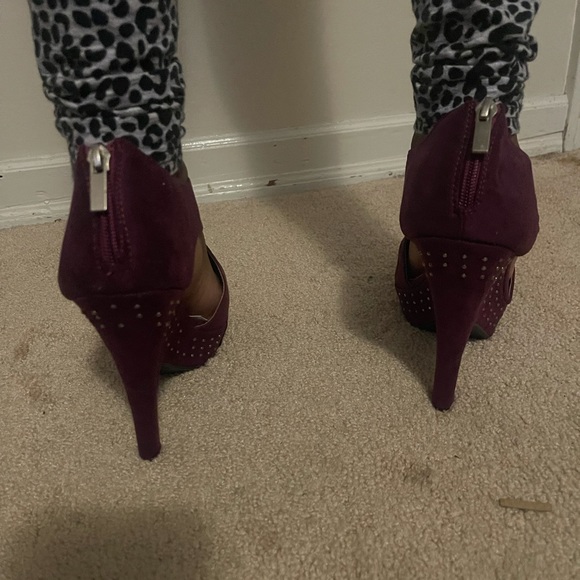 Size 10 - Picture 5 of 7